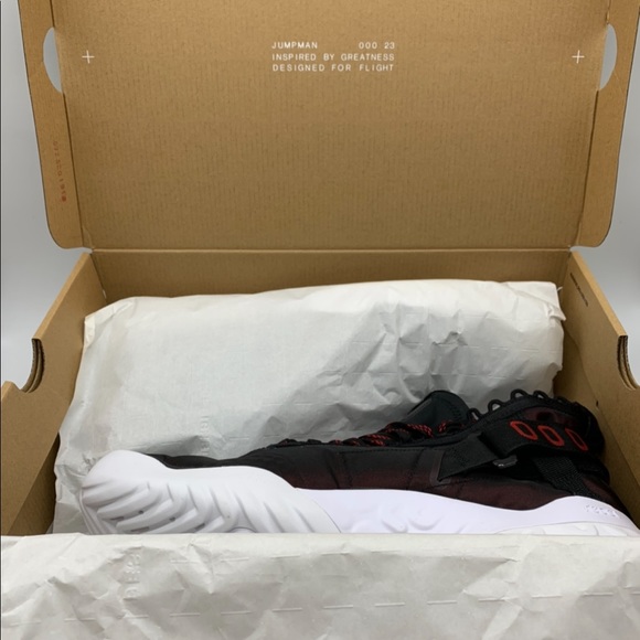 Jordan Proto React - Picture 14 of 16